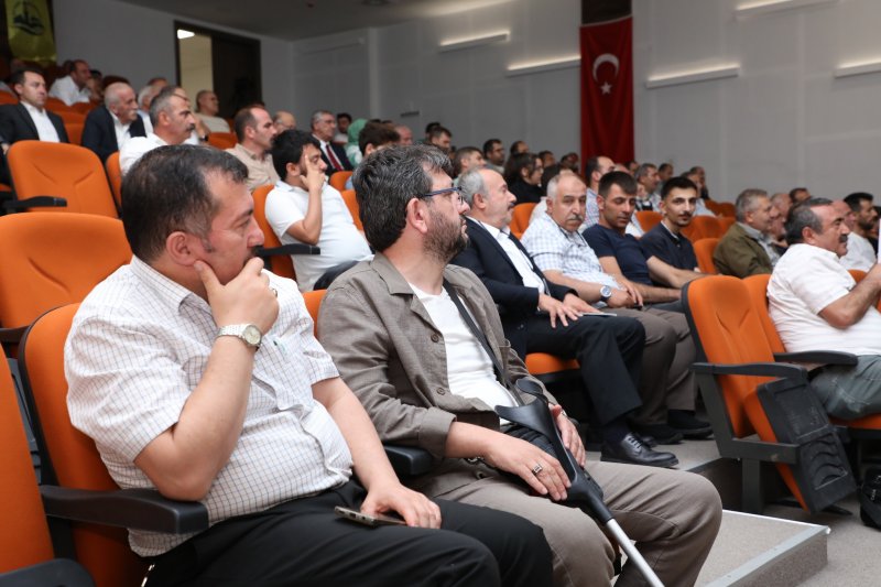 Bayburt'ta Dede Korkut Şiir Dinletisi: Edebiyatın ve Geleneklerin Buluşması
