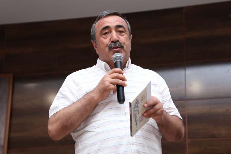 Bayburt'ta Dede Korkut Şiir Dinletisi: Edebiyatın ve Geleneklerin Buluşması