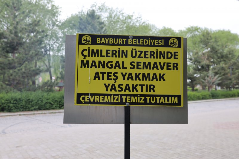 Bayburt'ta Yeni Şehir Parkı Çöplüğe Döndü