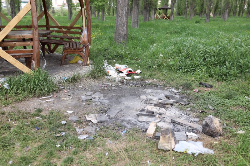 Bayburt'ta Yeni Şehir Parkı Çöplüğe Döndü