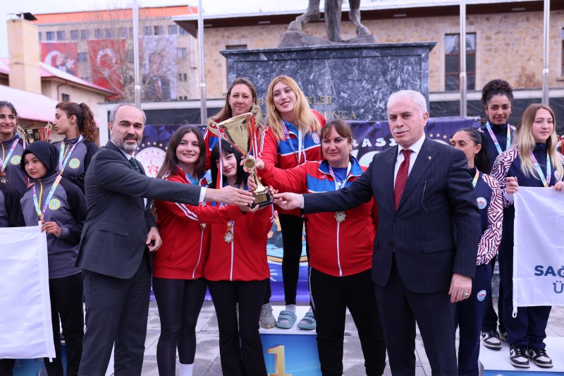 Bayburt’ta ÜNİLİG Türkiye Rafting Şampiyonası Tamamlandı!