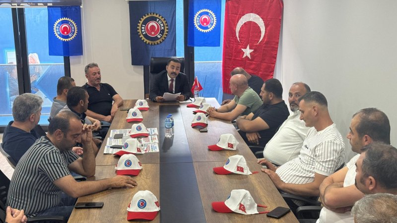 TÜRK-İŞ'ten Hükümete Sert Uyarı: "İşçinin Dayanacak Gücü Kalmadı!"
