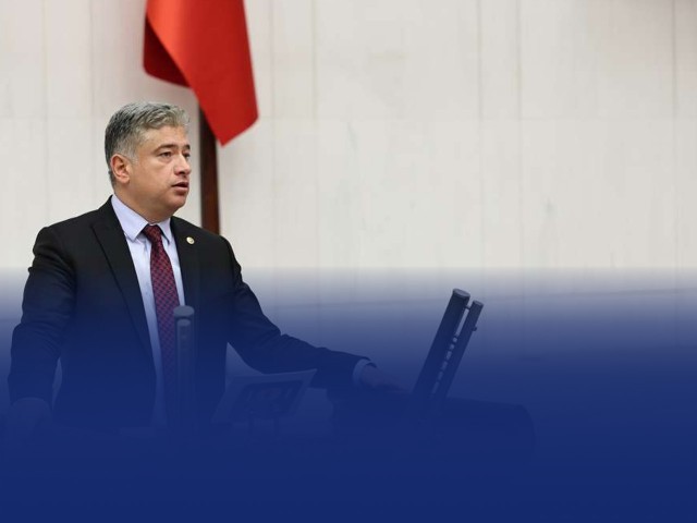 Bayburt’un 21 Yıllık Kentsel Dönüşüm Problemini Adana Mv. Meclise Taşıdı!
