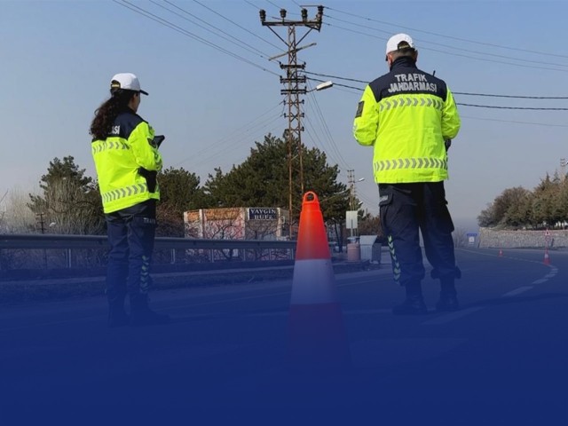 Bayburt'ta Jandarmadan Kurban Bayramı Trafiği İçin Sıkı Denetimler Başladı