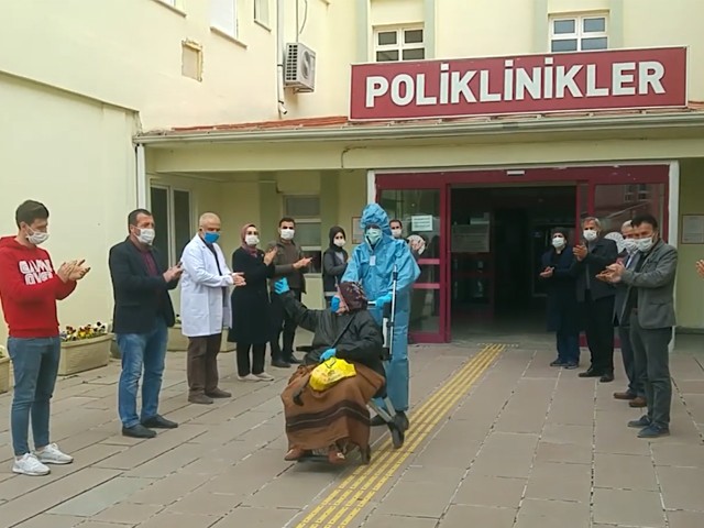 2 Huzur Evi Sakini Daha Taburcu Oldu