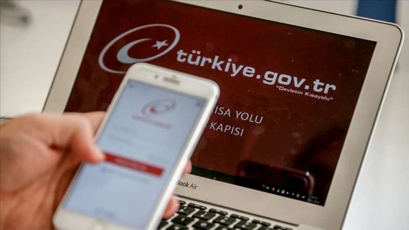 Yeni Evlenenlere Büyük İndirim Fırsatı! Bakan Göktaş Duyurdu